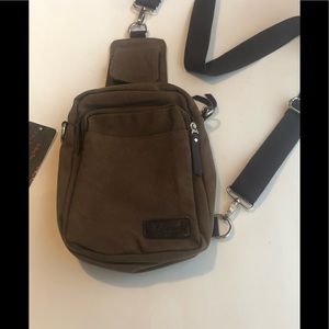 Classic vannypack for men
